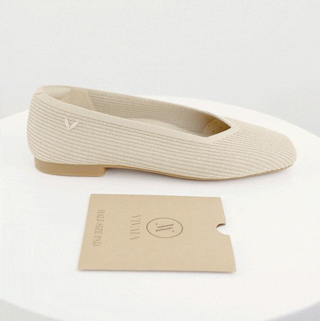 Soft and comfortable forefoot insole