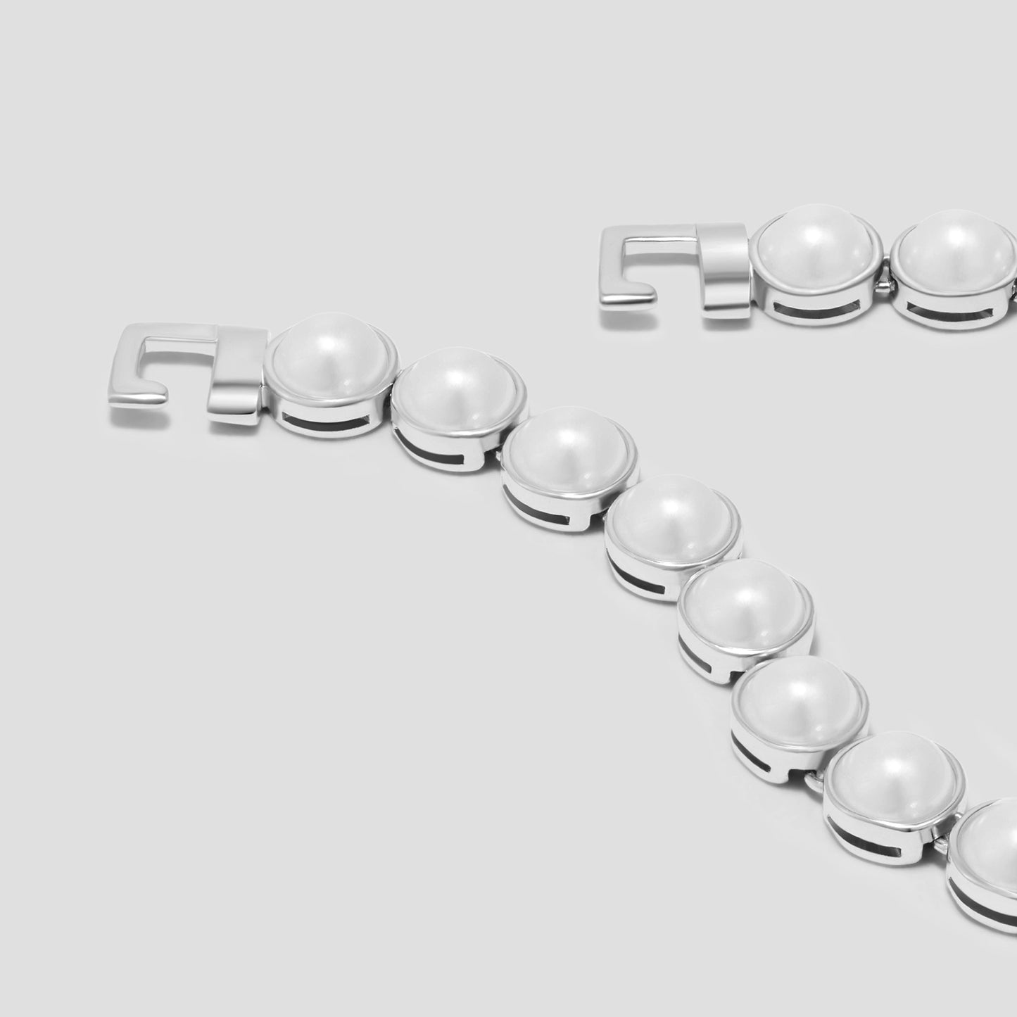 Barbara Chains