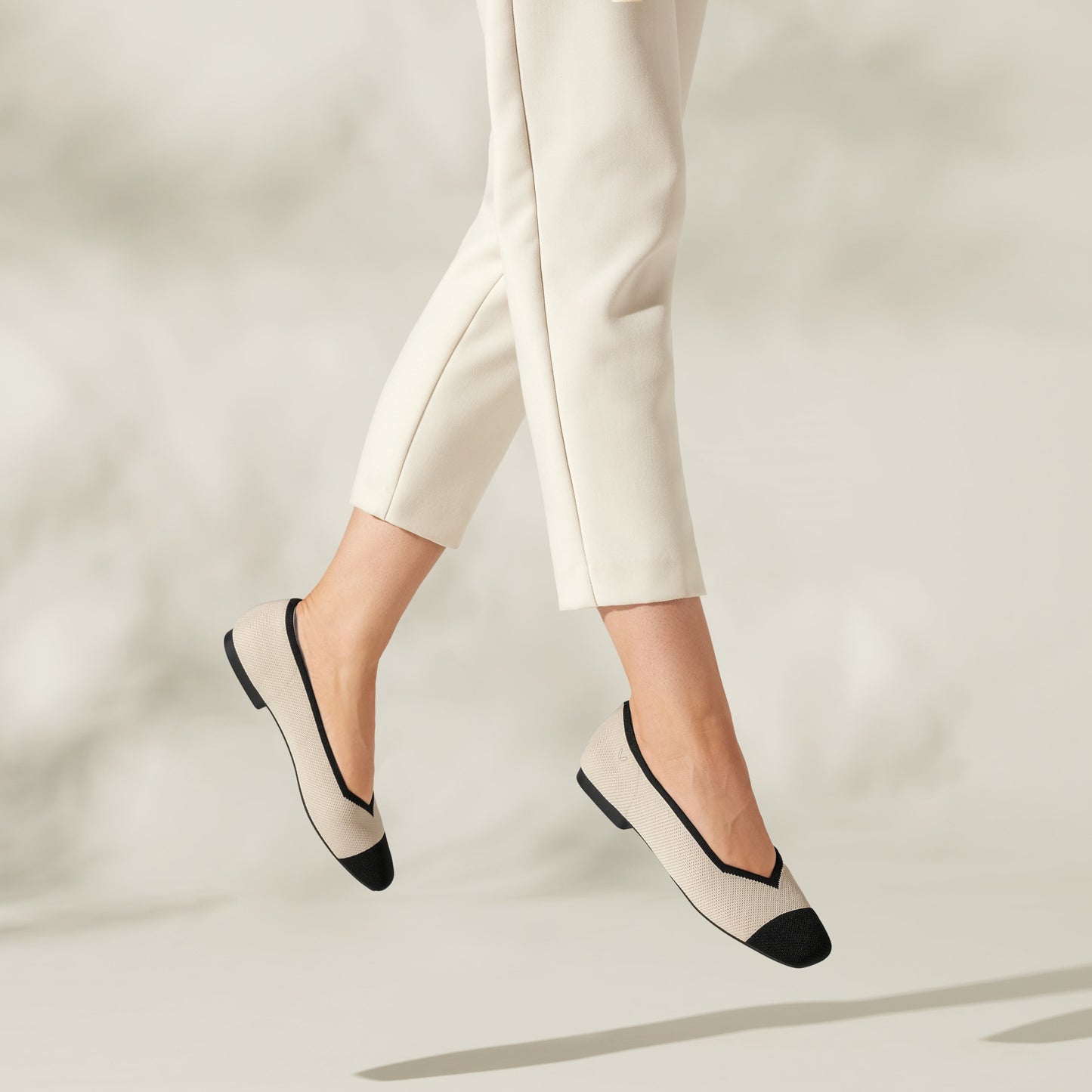 VIVAIA Margot 2.0 아이보리&블랙 제품 디테일